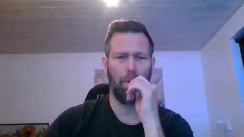 Snapshot of gottalop chatting on December 5, 2025, 4:25 pm gottalop online show from December 5, 2025, 4:25 pm