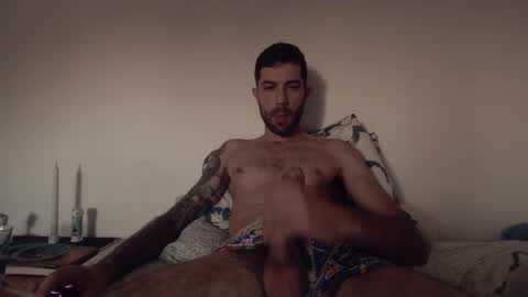 gottalovelatinas online show from September 24, 2025, 6:00 pm