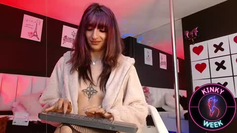 Meredith Alessandra online show from January 18, 2025, 10:28 am