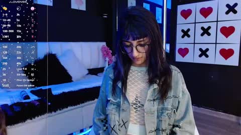 Meredith Alessandra online show from March 3, 2025, 4:36 am