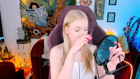 Snapshot of graceglamour chatting on January 26, 2025, 5:23 am Grace Glamour online show from January 26, 2025, 5:23 am