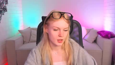 Snapshot of graceglamour chatting on February 10, 2025, 8:20 am Grace Glamour online show from February 10, 2025, 8:20 am