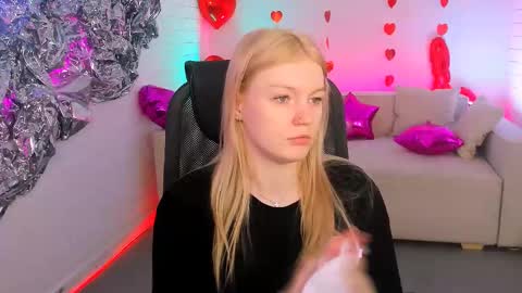 Snapshot of graceglamour chatting on February 22, 2025, 5:12 am Grace Glamour online show from February 22, 2025, 5:12 am