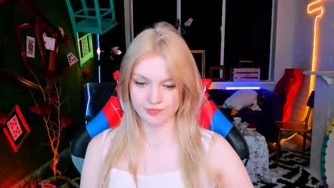 Snapshot of graceglamour chatting on February 26, 2025, 11:30 am Grace Glamour online show from February 26, 2025, 11:30 am