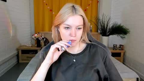 Snapshot of graceglamour chatting on March 4, 2025, 5:11 am Grace Glamour online show from March 4, 2025, 5:11 am