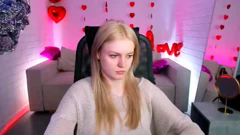 Snapshot of graceglamour chatting on March 11, 2025, 8:20 am Grace Glamour online show from March 11, 2025, 8:20 am