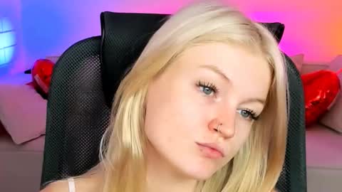 Snapshot of graceglamour chatting on October 3, 2025, 5:26 am Grace Glamour online show from October 3, 2025, 5:26 am