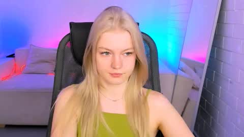 Snapshot of graceglamour chatting on November 14, 2025, 5:17 am Grace Glamour online show from November 14, 2025, 5:17 am