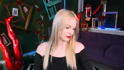 Snapshot of graceglamour chatting on December 2, 2025, 1:05 pm Grace Glamour online show from December 2, 2025, 1:05 pm