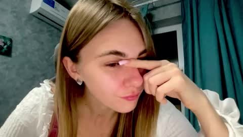 gracetorrezz online show from November 15, 2025, 10:48 pm