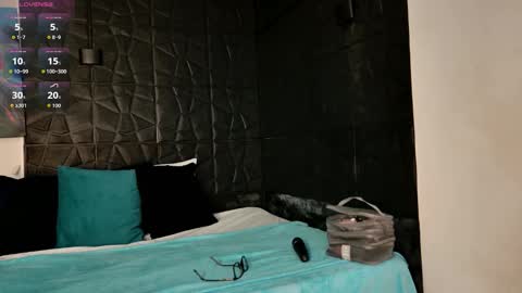 Snapshot of graceymilf999 chatting on November 23, 2025, 11:32 am Gracey Milf online show from November 23, 2025, 11:32 am