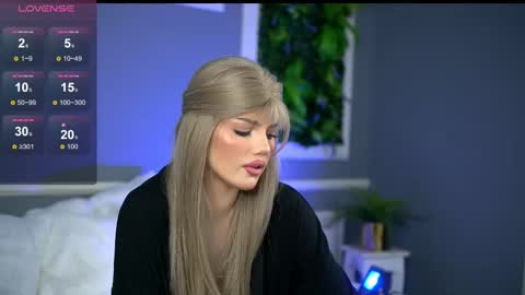 Snapshot of gracianelee chatting on February 28, 2025, 12:43 am Grace online show from February 28, 2025, 12:43 am