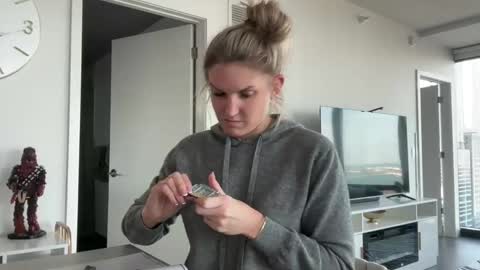 Snapshot of graciemae_baexx chatting on March 3, 2025, 9:48 pm Gracie Mae online show from March 3, 2025, 9:48 pm