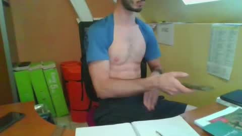 Snapshot of grandbi chatting on January 24, 2025, 2:30 pm grandbi online show from January 24, 2025, 2:30 pm