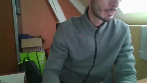 Snapshot of grandbi chatting on February 7, 2025, 1:32 pm grandbi online show from February 7, 2025, 1:32 pm