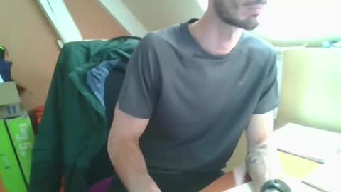 Snapshot of grandbi chatting on March 3, 2025, 3:20 pm grandbi online show from March 3, 2025, 3:20 pm