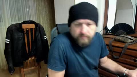 Snapshot of grandor_m chatting on March 6, 2025, 6:59 pm Anthony online show from March 6, 2025, 6:59 pm