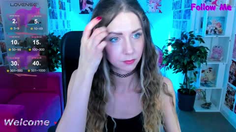 Snapshot of graycewild chatting on January 17, 2025, 8:13 am GrayceWild online show from January 17, 2025, 8:13 am