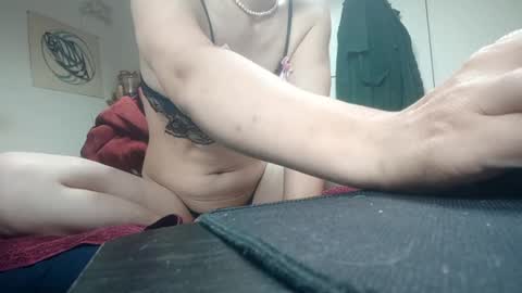 Snapshot of grbhbosqysah chatting on September 18, 2025, 12:29 pm grbhbosqysah online show from September 18, 2025, 12:29 pm