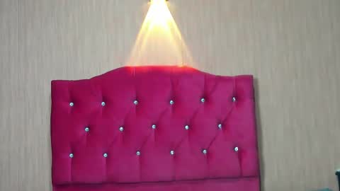 Snapshot of greciaruiz chatting on December 18, 2024, 10:19 am GreciaRuiz online show from December 18, 2024, 10:19 am