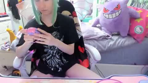 GreenEyedLovexo online show from October 19, 2025, 11:16 pm