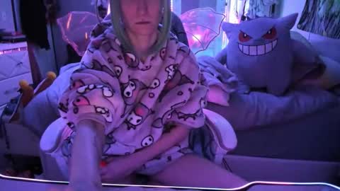 GreenEyedLovexo online show from October 30, 2025, 5:20 am