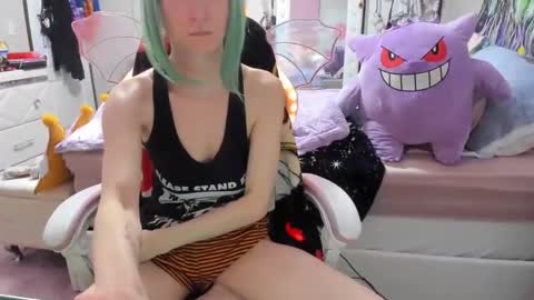 GreenEyedLovexo online show from November 25, 2025, 9:48 pm