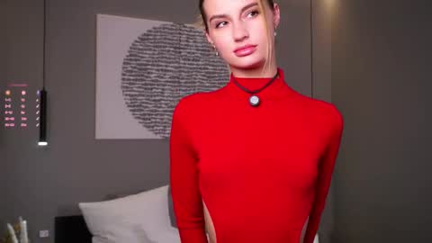 Snapshot of greengazon chatting on November 11, 2025, 1:44 pm Kelly online show from November 11, 2025, 1:44 pm