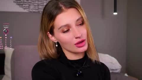 Snapshot of greengazon chatting on November 29, 2025, 1:36 pm Kelly online show from November 29, 2025, 1:36 pm