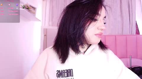   online show from January 20, 2025, 7:04 pm