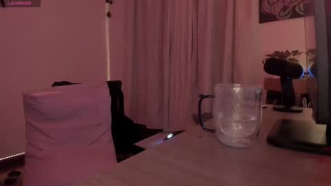 Medussa online show from November 29, 2025, 3:09 am