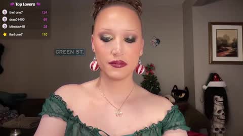 Snapshot of greenxxxqueen chatting on December 23, 2024, 9:16 am SexQueen Nikki online show from December 23, 2024, 9:16 am