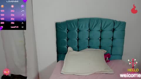 greicy_rouse online show from March 4, 2025, 5:34 pm