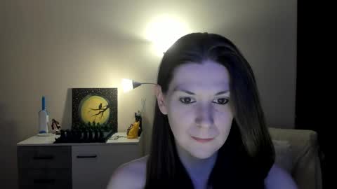 Snapshot of gretamiln chatting on October 18, 2025, 7:03 pm Greta online show from October 18, 2025, 7:03 pm