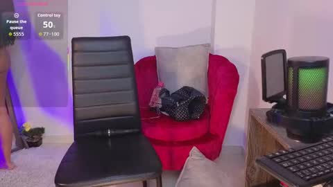 Snapshot of gretta_lane chatting on September 19, 2025, 10:38 am Jenny online show from September 19, 2025, 10:38 am