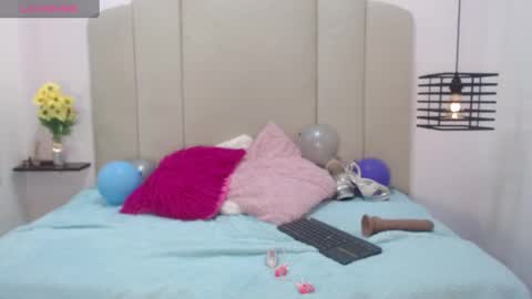 Snapshot of grettel_ramiirez chatting on January 13, 2025, 12:19 am Marcela online show from January 13, 2025, 12:19 am