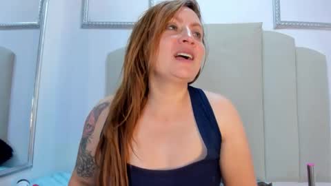 Snapshot of grettel_ramiirez chatting on September 25, 2025, 8:40 am Marcela online show from September 25, 2025, 8:40 am