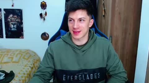 Snapshot of griego01 chatting on December 29, 2024, 3:33 am griego01 online show from December 29, 2024, 3:33 am