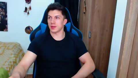 Snapshot of griego01 chatting on January 5, 2025, 12:31 am griego01 online show from January 5, 2025, 12:31 am