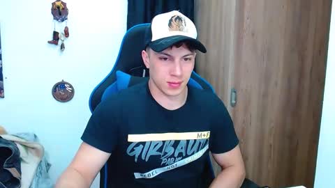 Snapshot of griego01 chatting on February 10, 2025, 2:30 am griego01 online show from February 10, 2025, 2:30 am