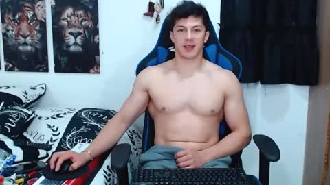 Snapshot of griego01 chatting on March 5, 2025, 9:37 pm griego01 online show from March 5, 2025, 9:37 pm