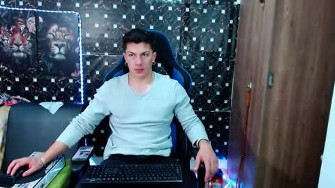 Snapshot of griego01 chatting on October 1, 2025, 9:54 pm griego01 online show from October 1, 2025, 9:54 pm