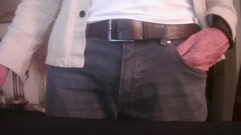 Snapshot of grimbergen123 chatting on September 8, 2025, 7:57 pm Grim online show from September 8, 2025, 7:57 pm