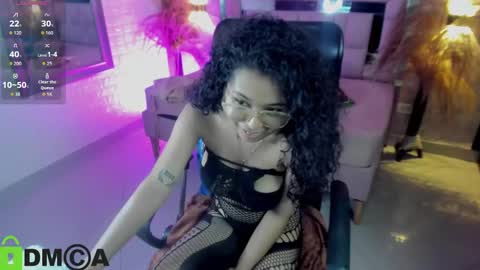 Snapshot of griselle_rousse chatting on November 24, 2025, 8:19 pm online show from November 24, 2025, 8:19 pm