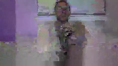 Snapshot of grnde789 chatting on October 4, 2025, 4:21 am grnde789 online show from October 4, 2025, 4:21 am