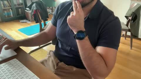 Snapshot of grnin9 chatting on October 29, 2025, 2:30 pm grnin9 online show from October 29, 2025, 2:30 pm