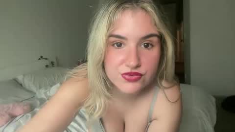 grrlgod online show from February 1, 2025, 7:23 pm