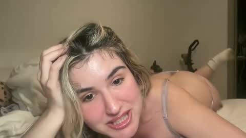 grrlgod online show from March 9, 2025, 1:25 am