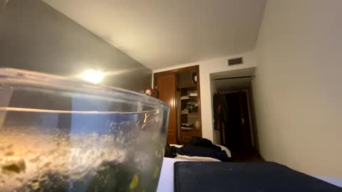 guardiannif_ online show from January 20, 2025, 9:11 pm