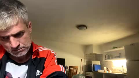 guardiannif_ online show from March 6, 2025, 12:54 am